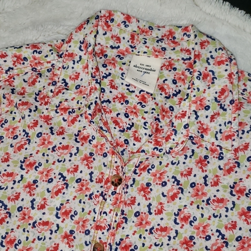Abercrombie floral blouse #010 - Picture 2 of 9